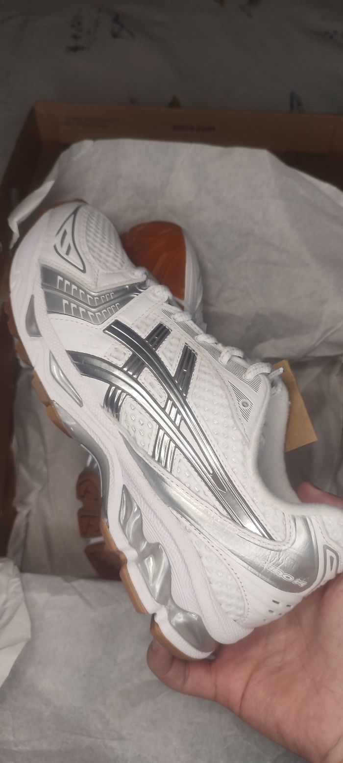 Asics A.P.C x Gel Kayano 14 - photo numéro 3