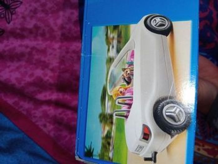 Playmobil city life cabriolet 
5585 neuf - photo numéro 4