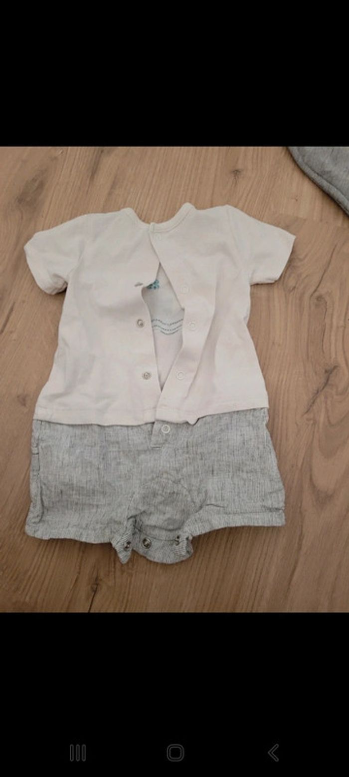 Combishort avec manches 3 mois 60 cm - photo numéro 2