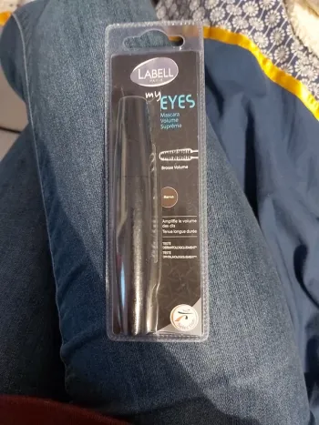 Mascara