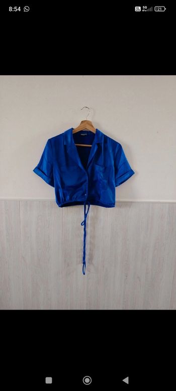 Chemisette bleu satin