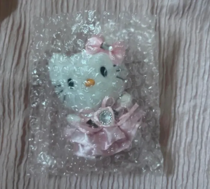 Peluche hello kitty - photo numéro 2