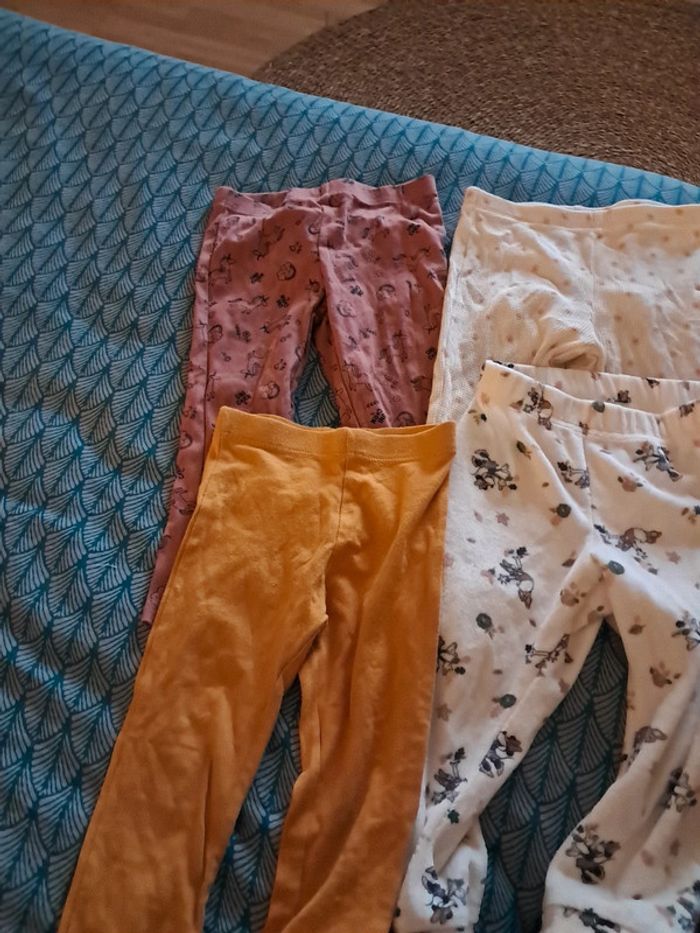 Lot de bas de pyjama ou legging taille 36 mois - photo numéro 2