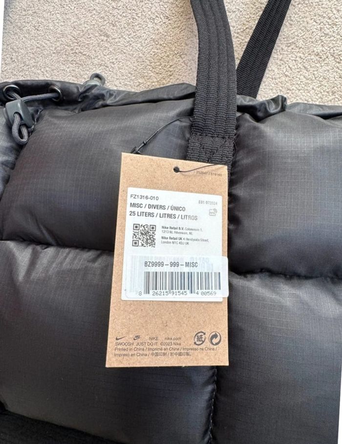 Sac Puffle Tote Bag Nike - Noir - photo numéro 5