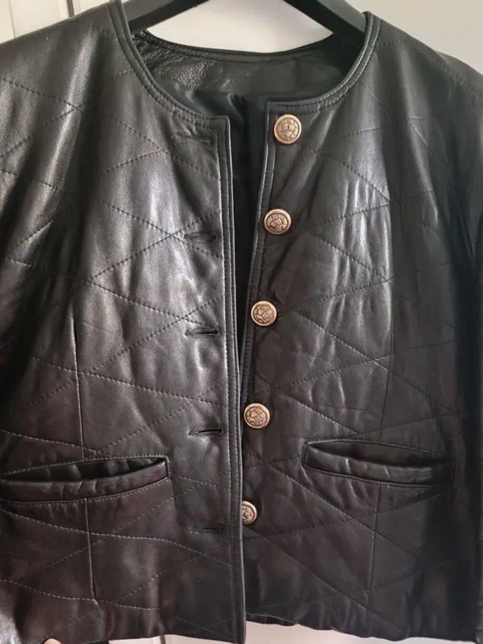 Veste vintage en cuir véritable - photo numéro 2