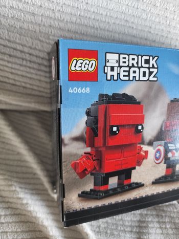 Lego headbricks neuf 
