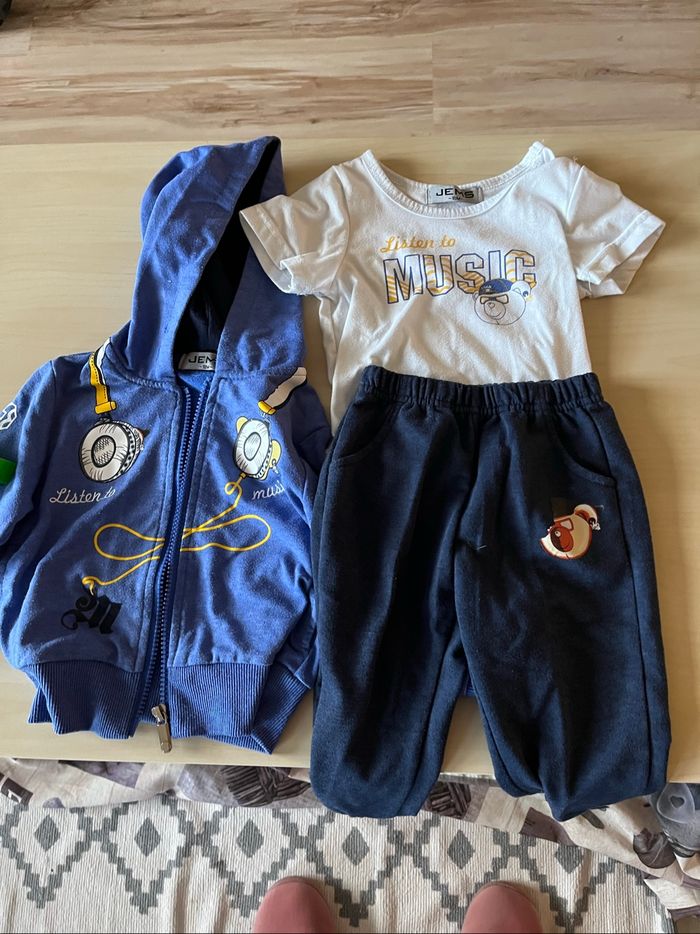 Tenue bébé 18 mois