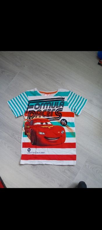 Tee shirt