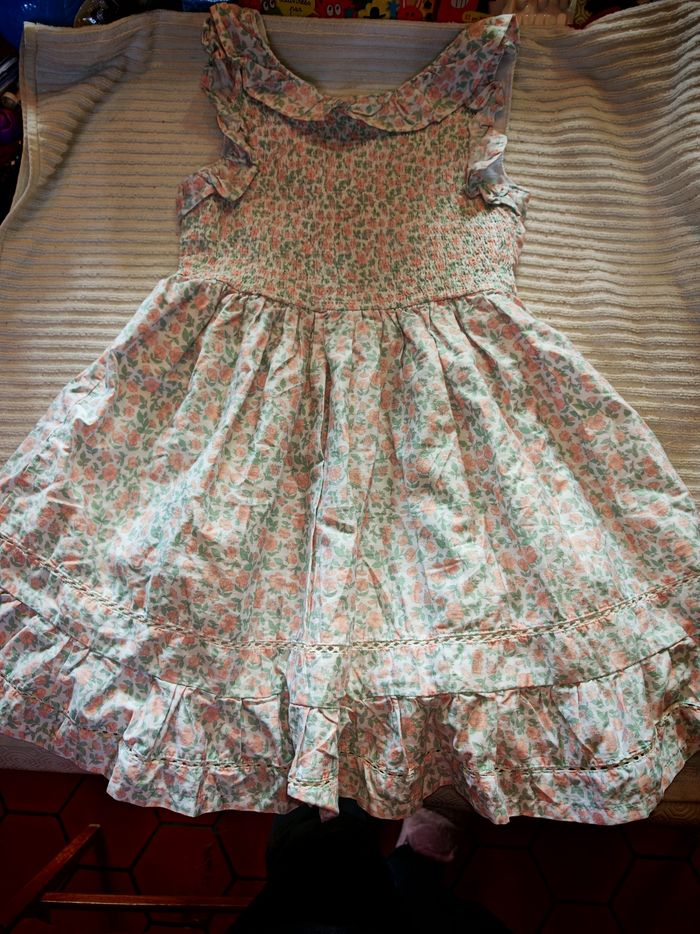 Robe sergent major 8 ans neuve - photo numéro 1