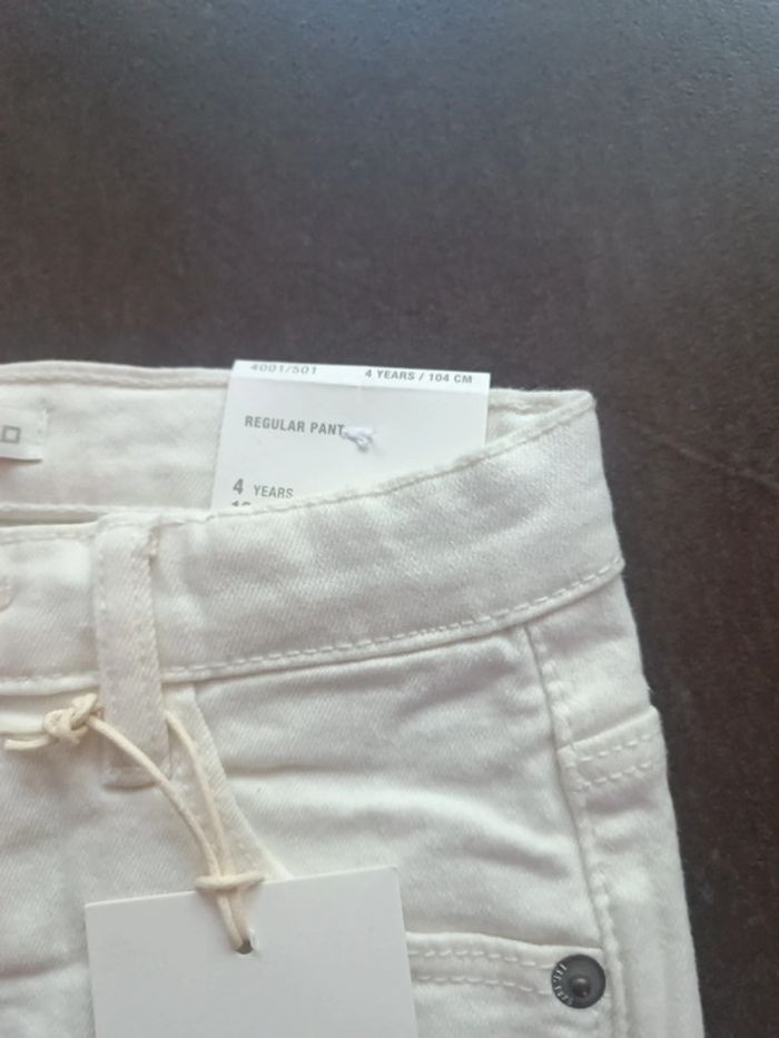 Jeans Zara 4 ans 104cm - photo numéro 3