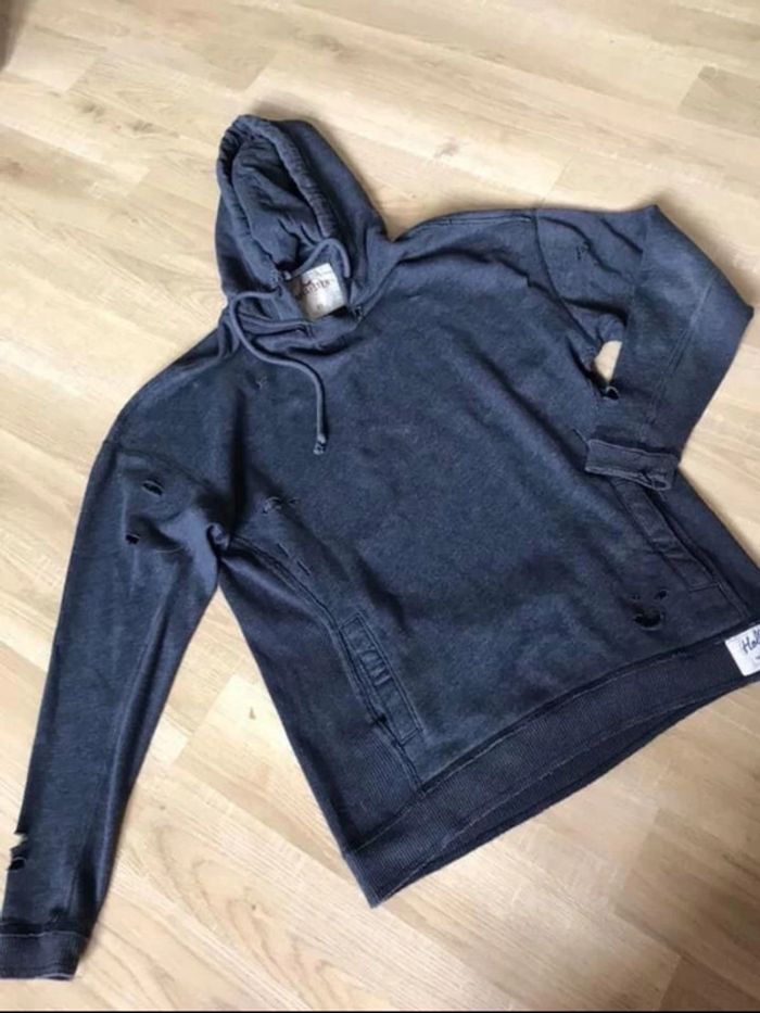 Sweat hollister