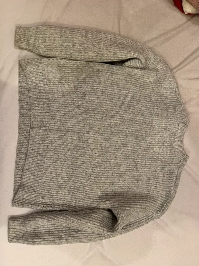 Pull gris claire - photo numéro 3