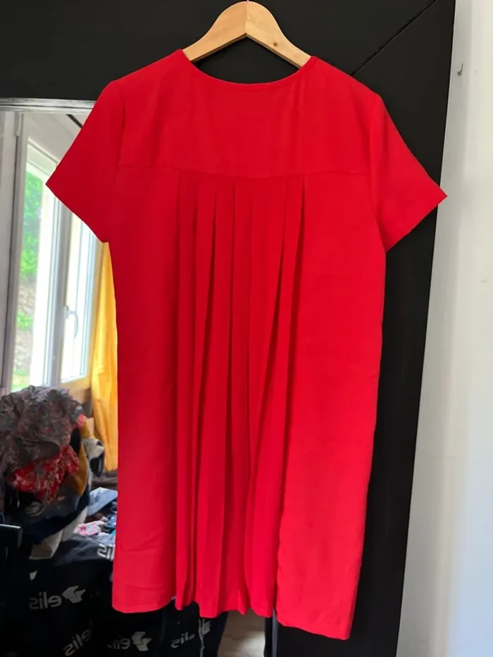 Robe rouge Zara - photo numéro 5