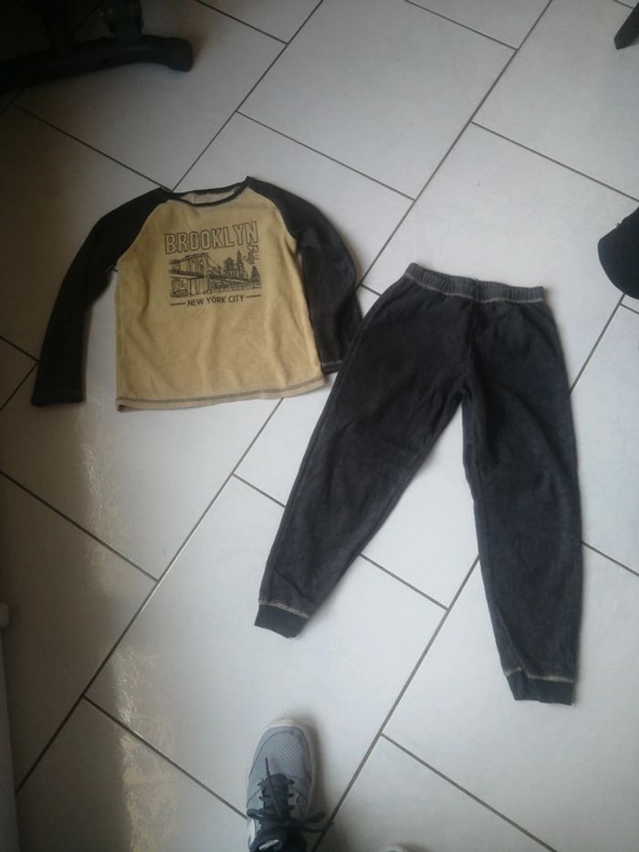 Pyjama velours 8A