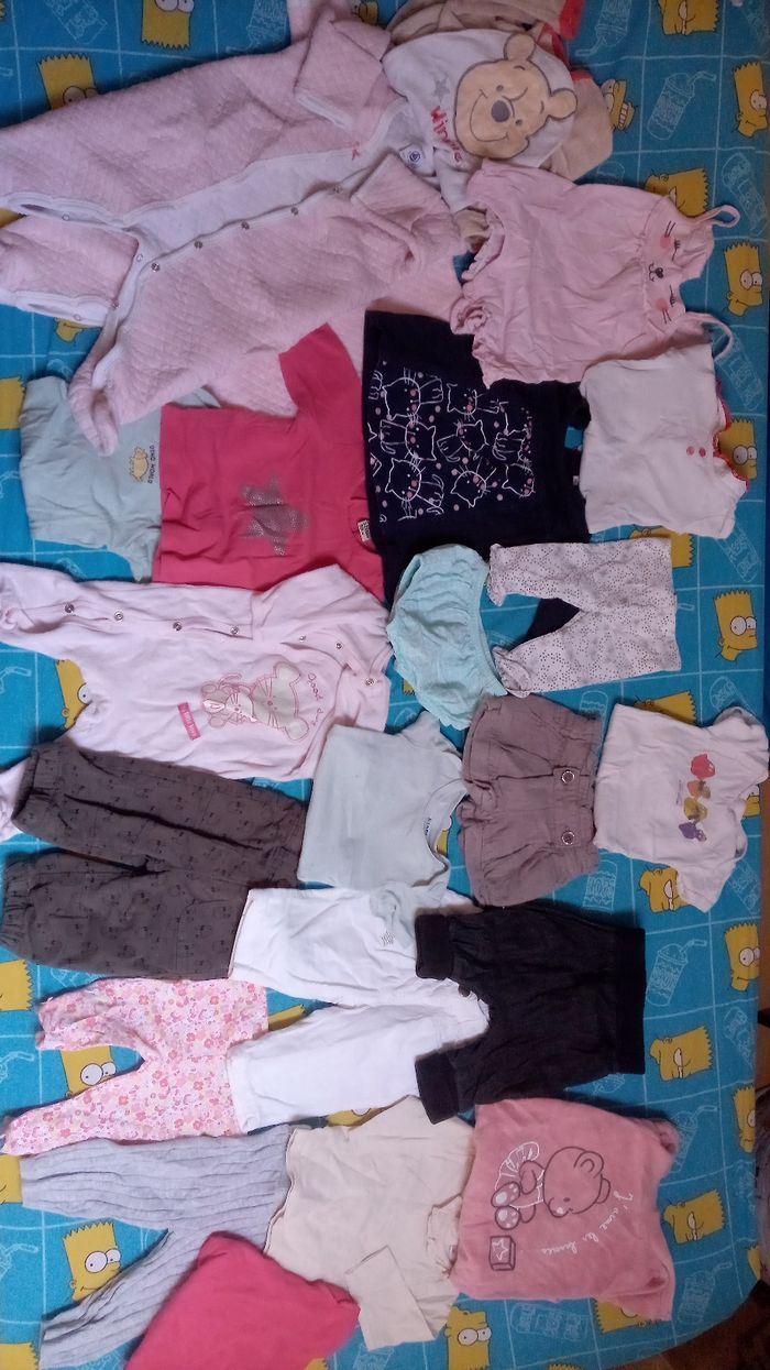 Lot vêtements fille 3 mois - photo numéro 3