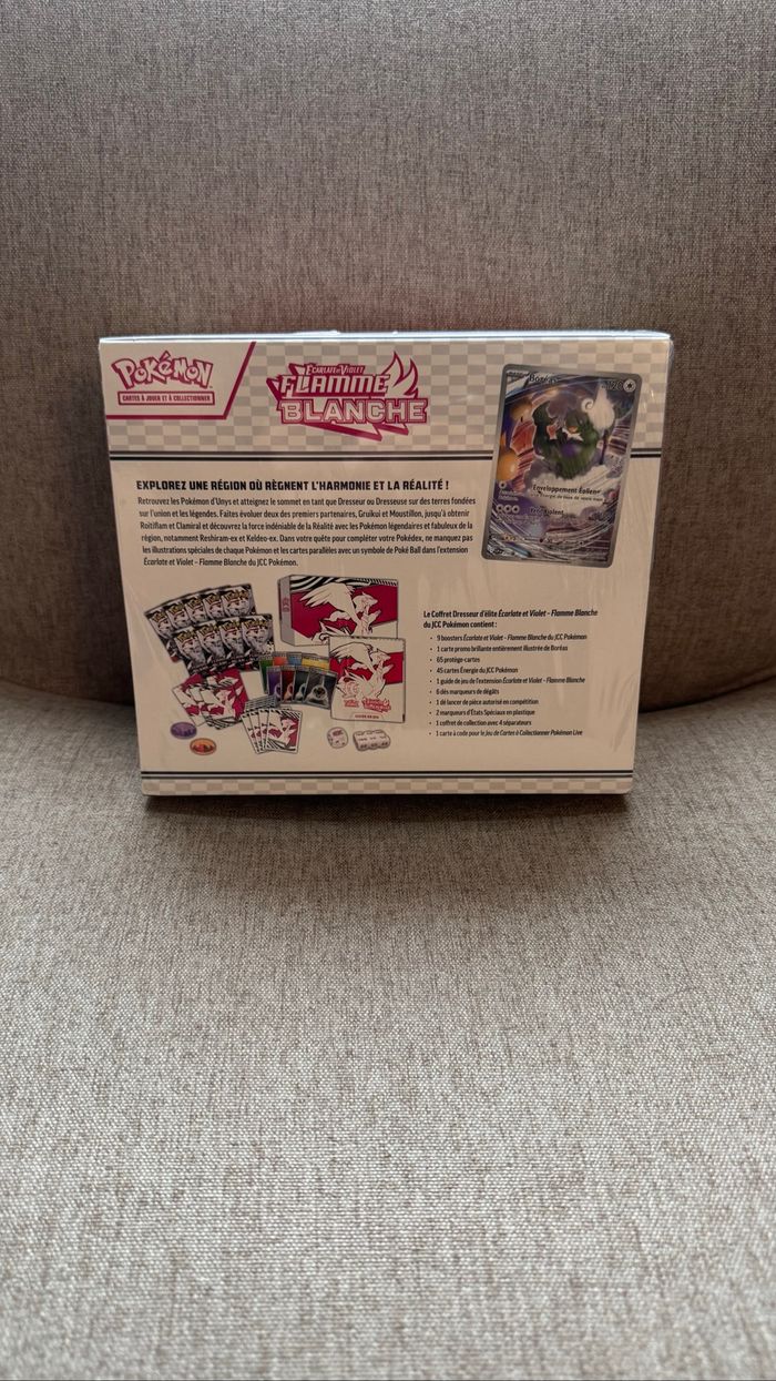 Pokémon - ETB flamme blanche EV10.5 - photo numéro 2
