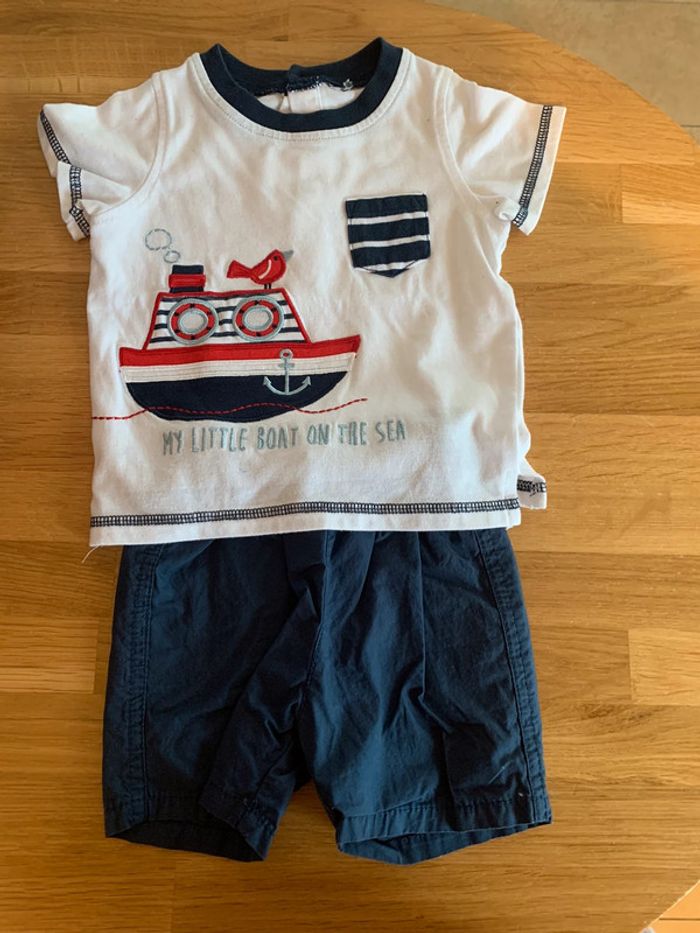 Ensemble Tee shirt + bermuda 6 mois