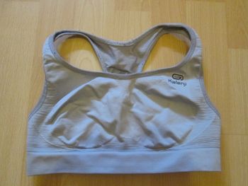 brassiere de sport femme taille 36 kalenji
