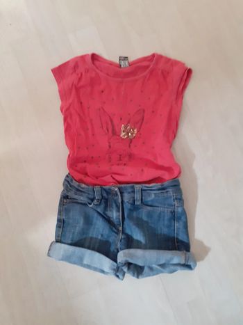 Short et tee-shirt 4 ans