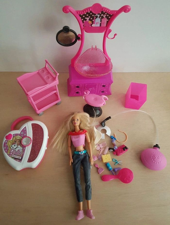 Barbie salon de coiffure - photo numéro 8