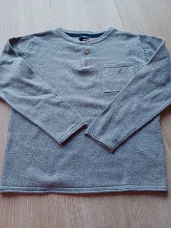Pull gris