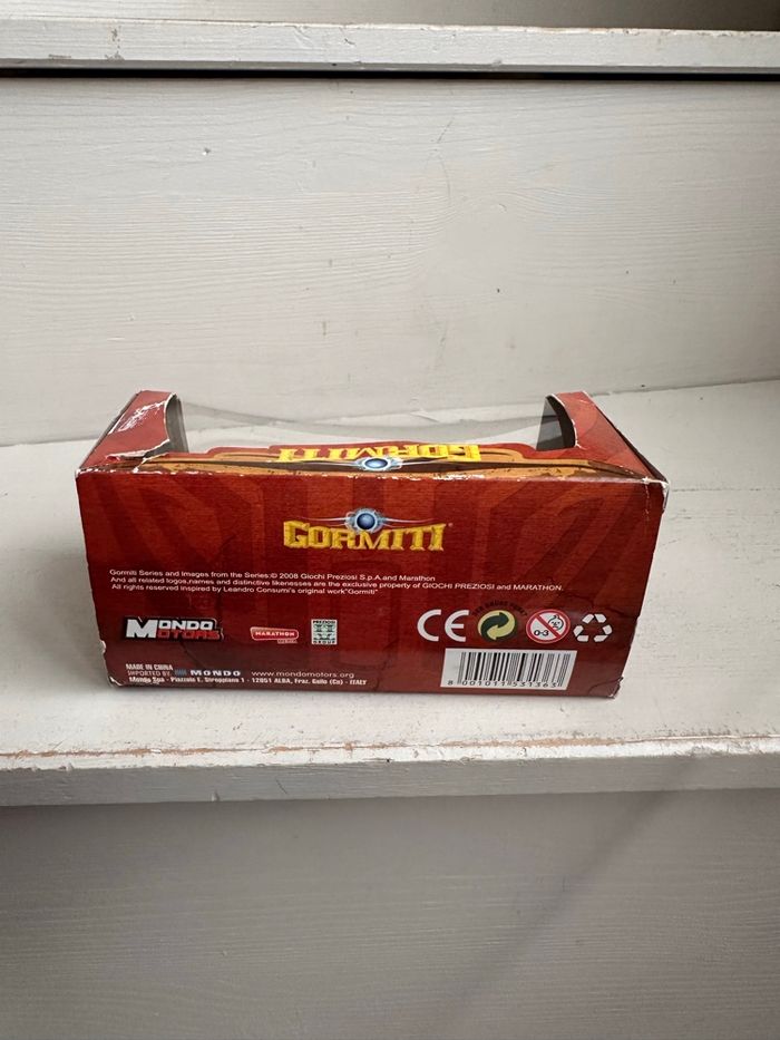 Voiture gormiti Magmion le roi des volcan - photo numéro 4