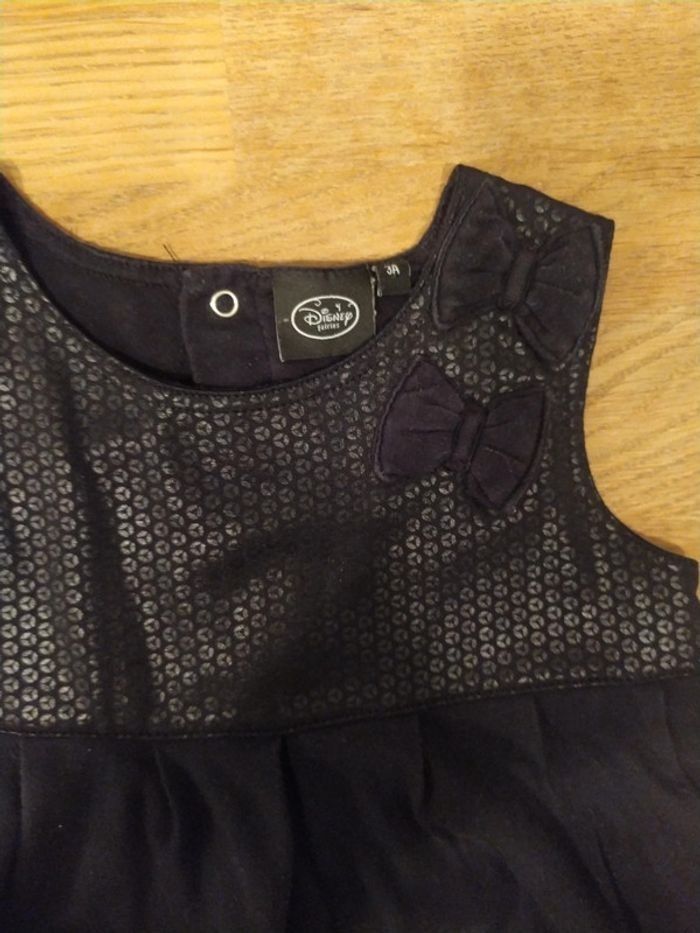 Robe noire Disney 3 ans - photo numéro 2