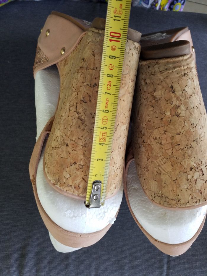 Compensé rose avec strass pointure 40 - photo numéro 4