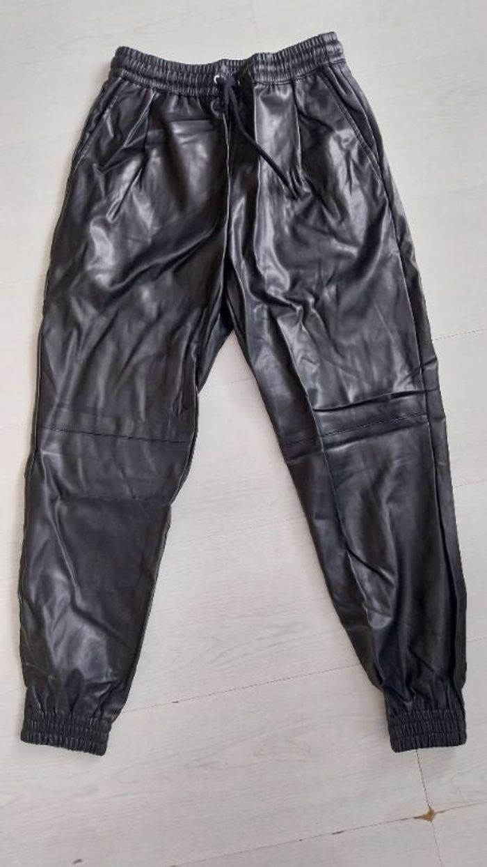Pants Zara simili cuir noir