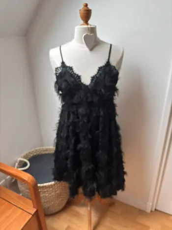 Sublime robe noire très chic - Kaycee - M