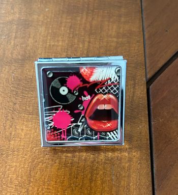 Boîte avec 2 compartiments