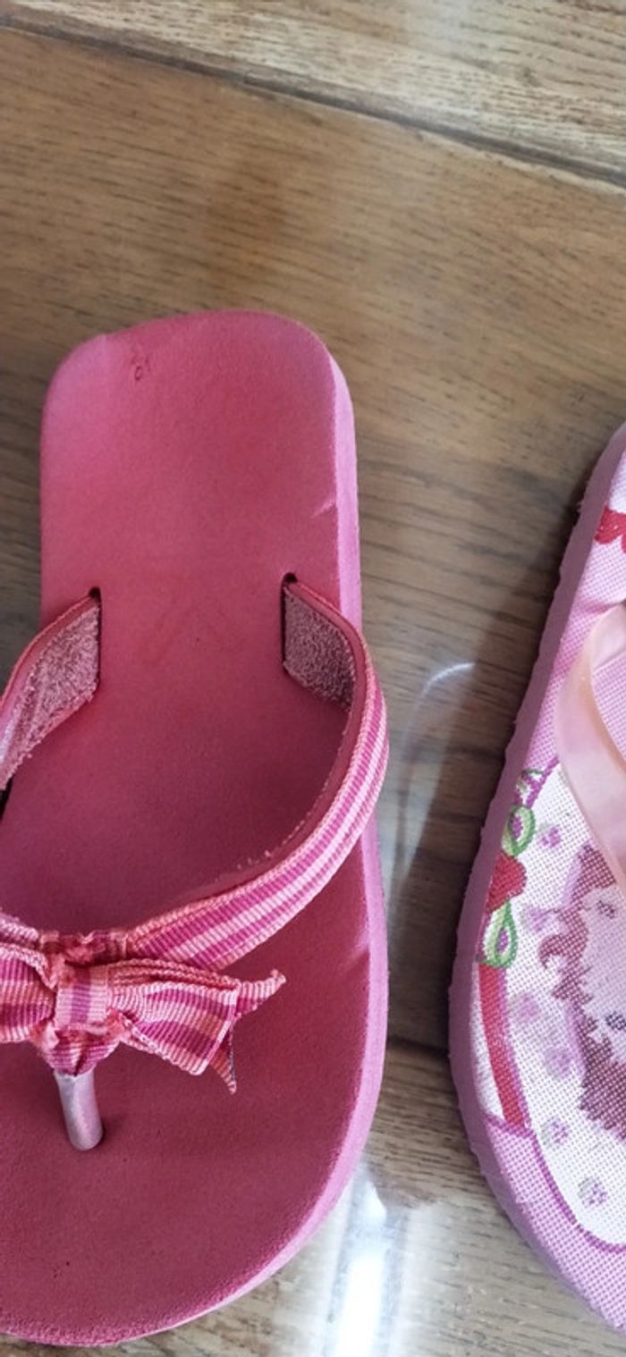 Lot de deux paires de tongs - photo numéro 5