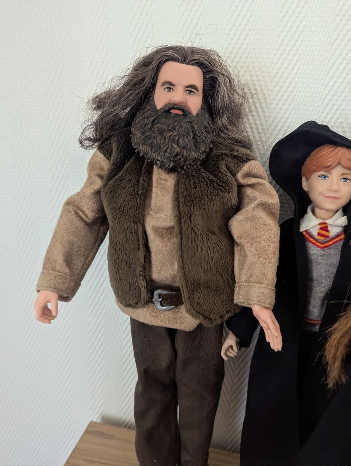 Lot de poupées harry Potter, hermione, Ron, Hagrid, Dumbledore, prof Mac Gonagall et Rogue - photo numéro 2