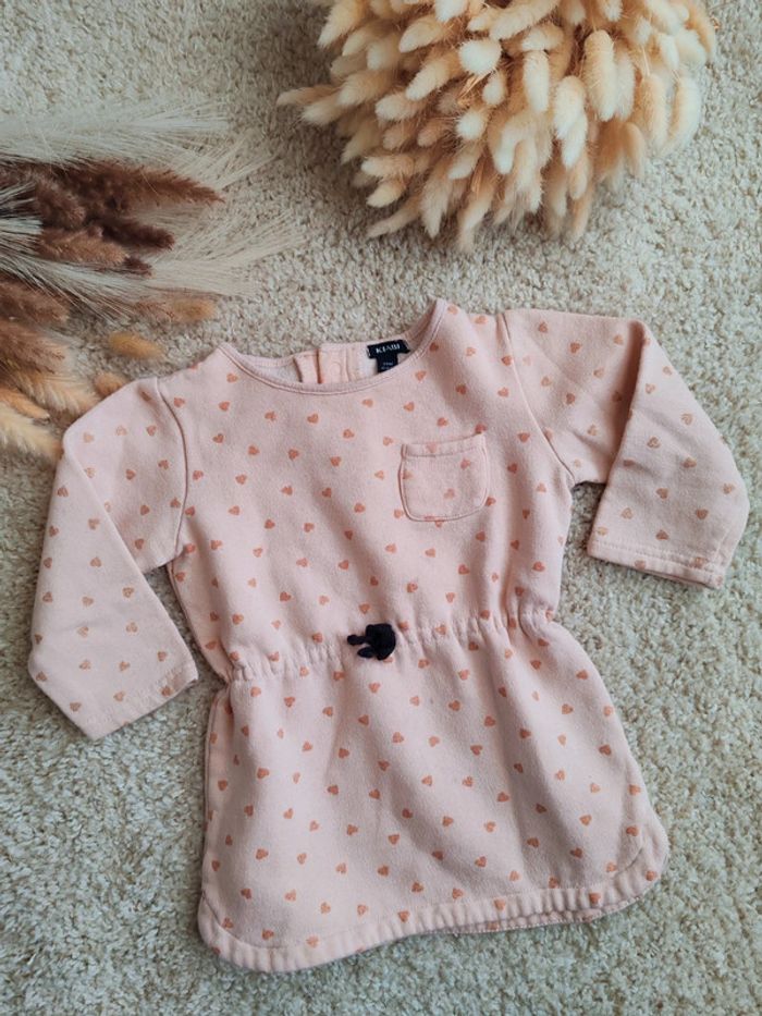 Robe. - photo numéro 2