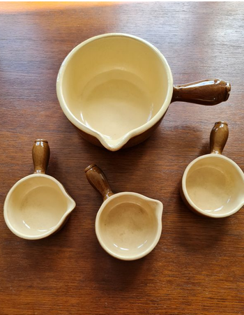 🌻Service Caquelon à fondue savoyarde de Marque d'Emile Henry🌻