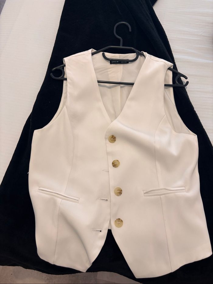 Gilet sans manches blanc - photo numéro 2