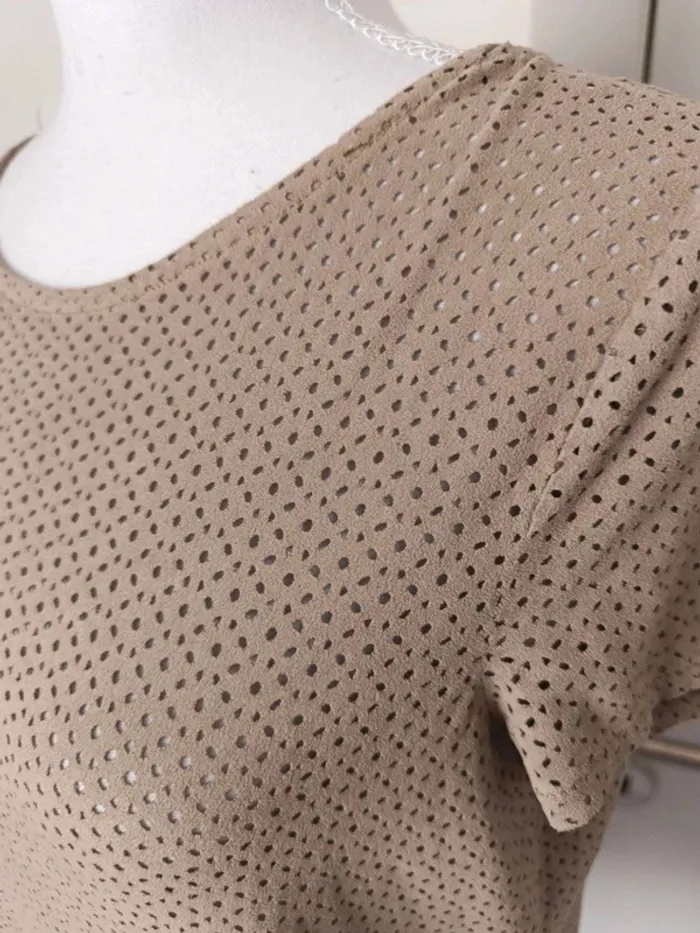 T-shirt perforé effet suédine ONLY – Taille 36 - photo numéro 3
