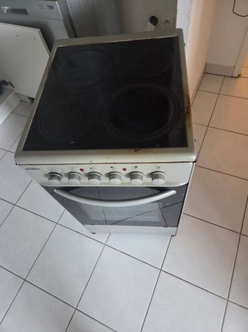 Gaziniere vitrocéramique 