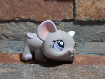 Figurine Petshop. C Paris