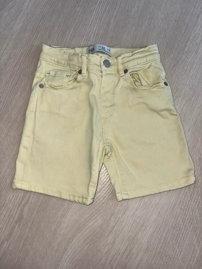 Short Zara