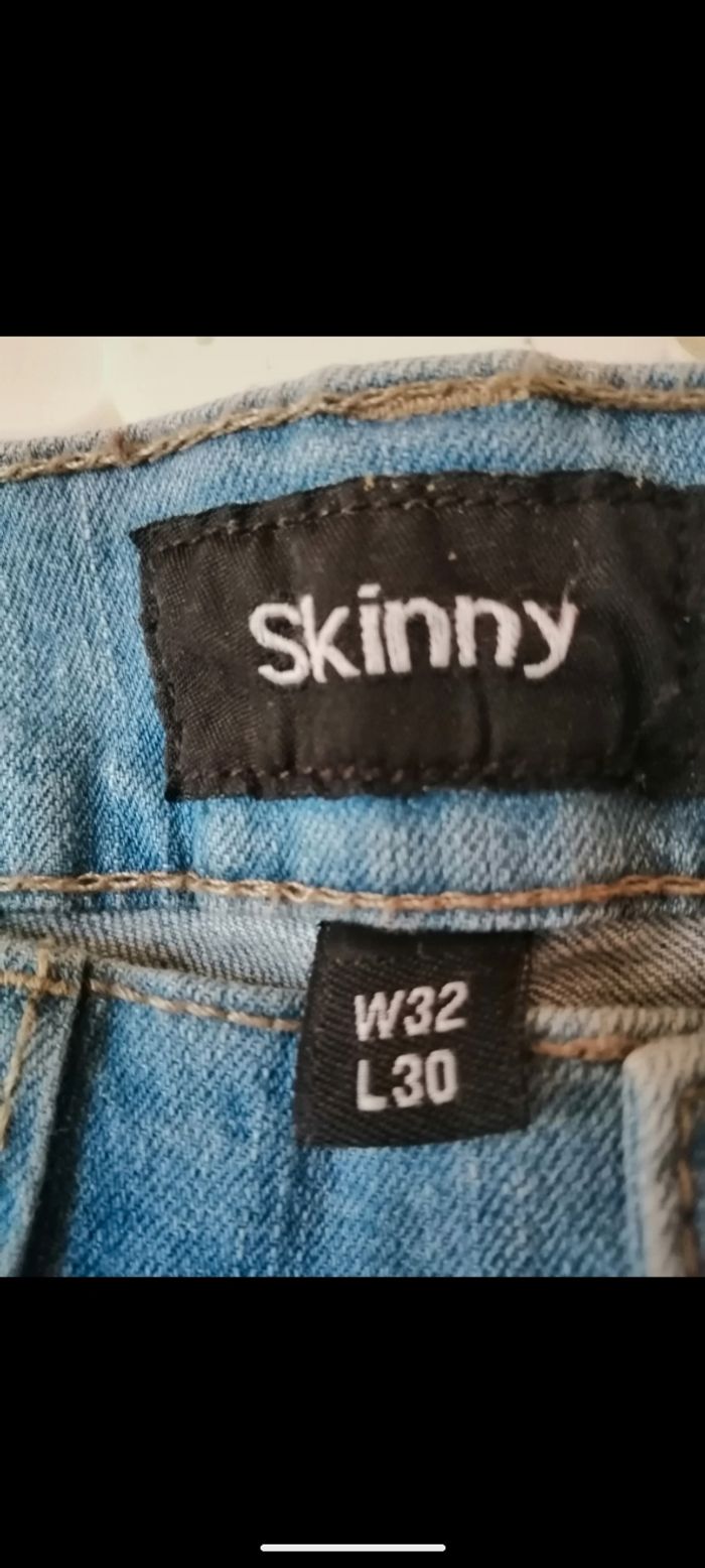 Jean Skinny bleu. Taille W 32/L 30 ( 42). - photo numéro 3