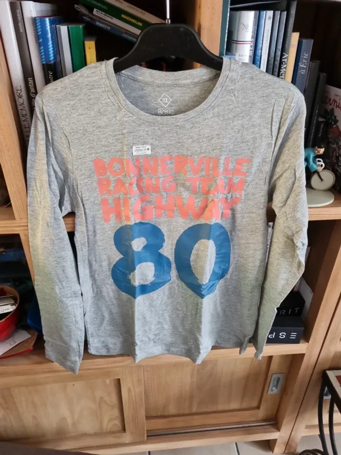 Pyjama neuf garçon taille 13/14 ans - photo numéro 2