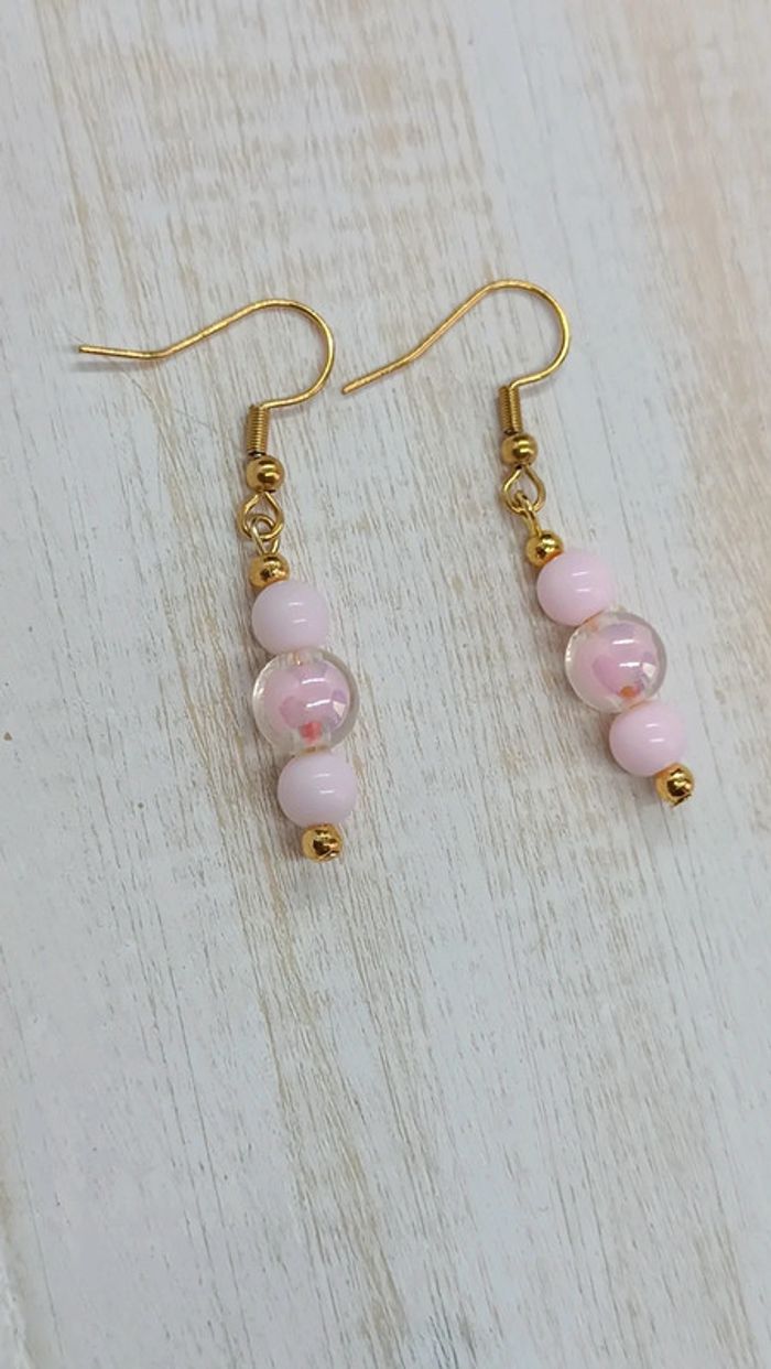 Jolies petites boucles d'oreilles