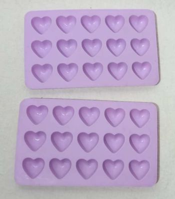 2 moules silicones coeurs