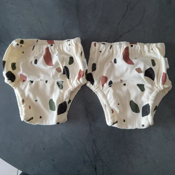 Lot 2 culottes d'apprentissage
entraînement propreté bébé garcon 2/3
ans 100cm