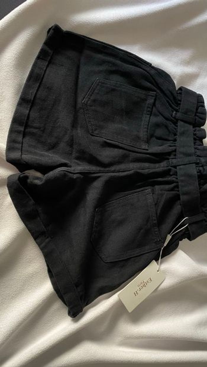 short noir neuf taille haute avec ceinture à nouer - photo numéro 7