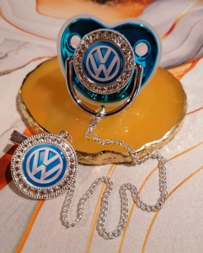 Sucette Volkswagen tétine - photo numéro 2