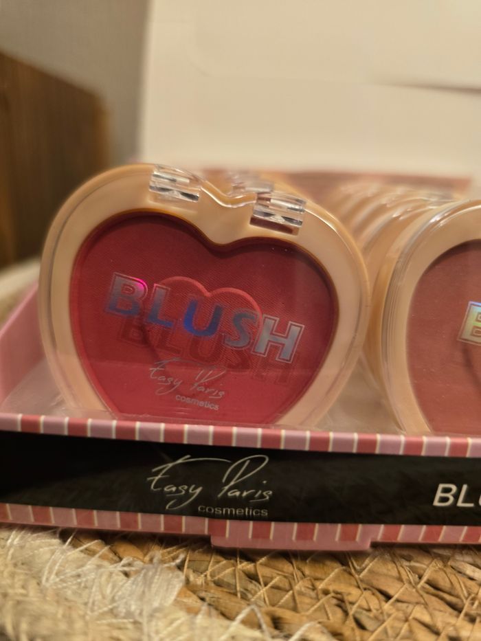Lot revendeur blush - photo numéro 2