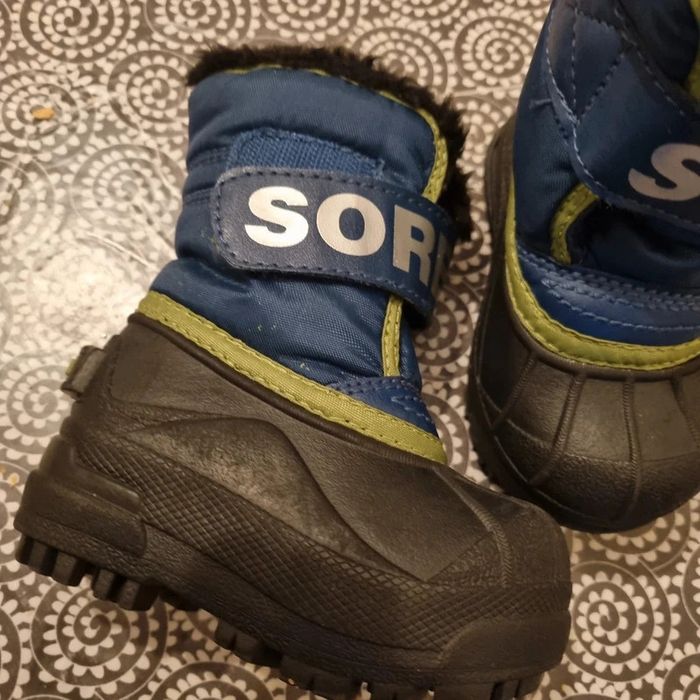bottes SOREL taille 18 / 19 - NEUF
