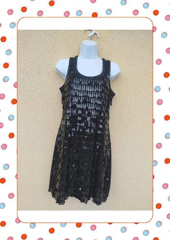 Robe noir a sequins